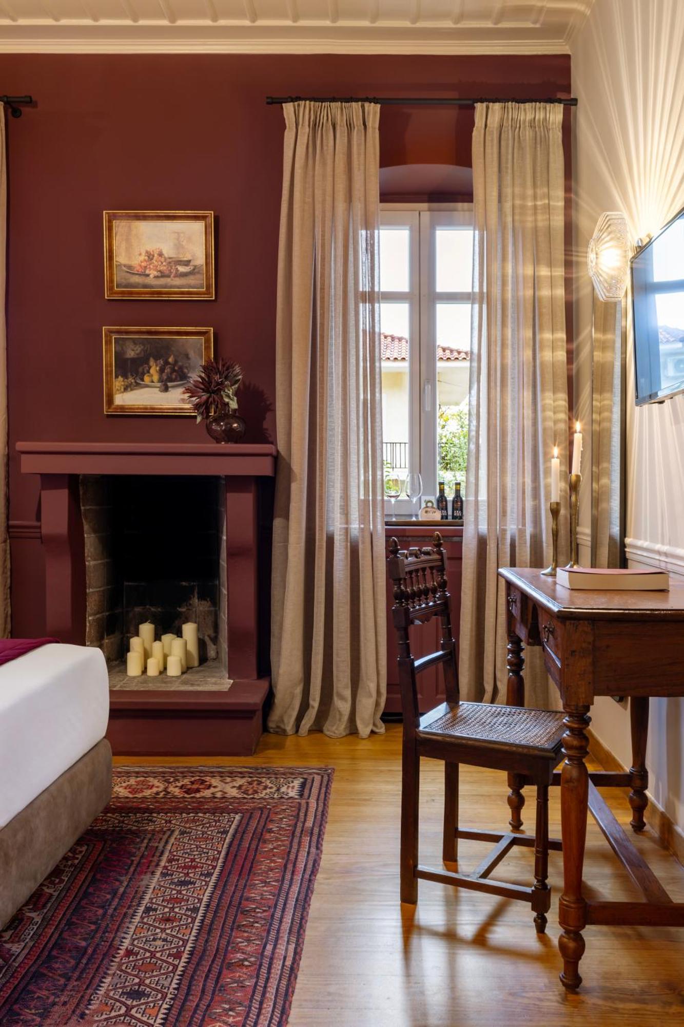 Dadi Parnassos Boutique Hotel Amfikleia Extérieur photo